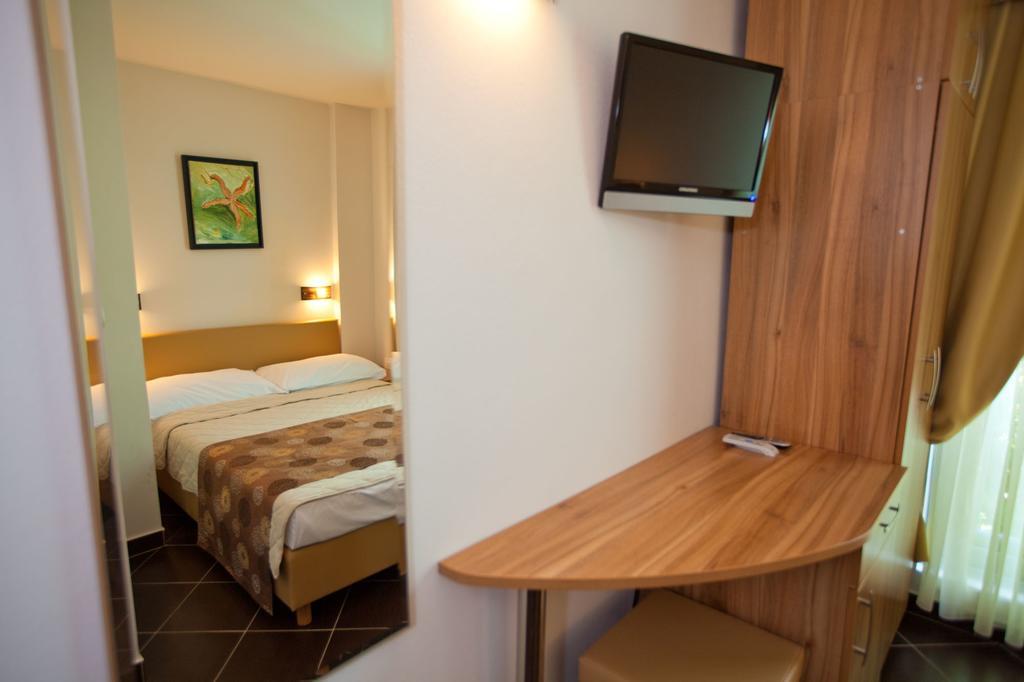 Hotel Sirena بودغورا المظهر الخارجي الصورة