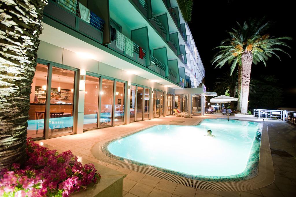 Hotel Sirena بودغورا المظهر الخارجي الصورة